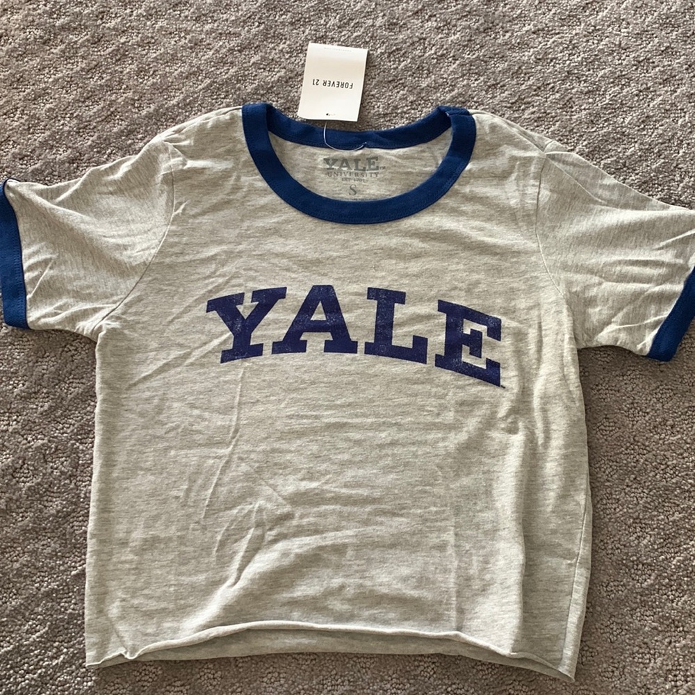 Yale crop top